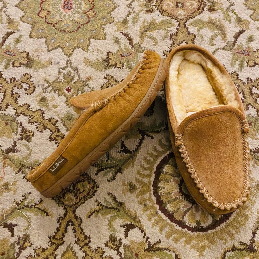 L.L. Bean wicked good shearling scuff slippers
